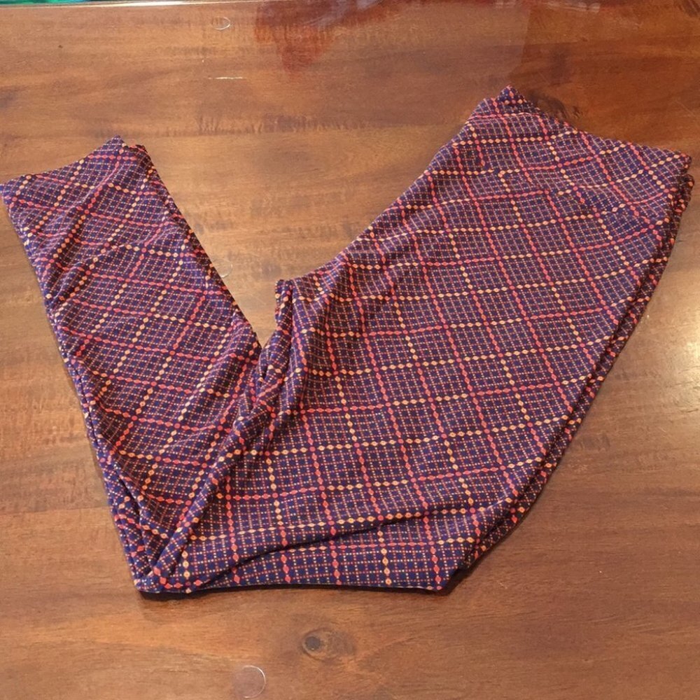 TC NWOT LuLaRoe Leggings‎